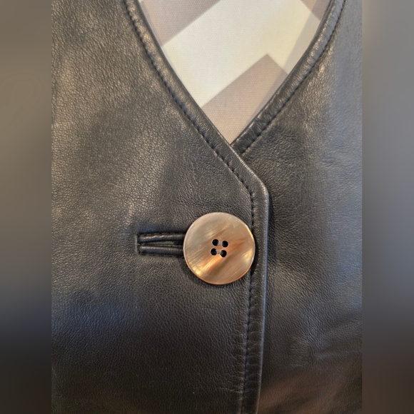 Anne Klein Women's Genuine Leather  Jacket  Sweater - Item 057 - Picture 14 of 14